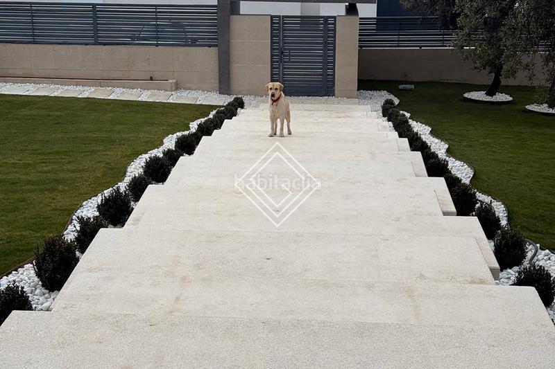 Foto 773ec5a3-be07-4d4d-b92f-4c7c37d94fd6. Chalet con camino riscaldamento parcheggio piscina in Ciudalcampo