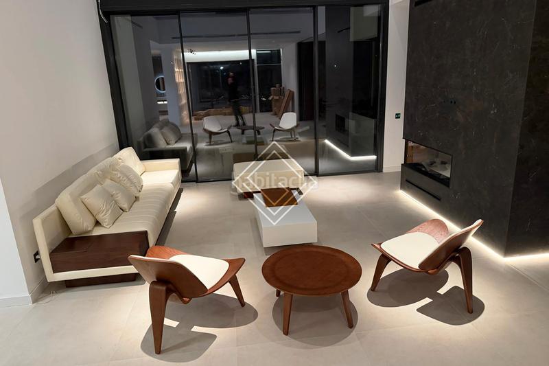 Foto 9bf6b0e0-6329-4690-90f9-6fa011c53341. Chalet con camino riscaldamento parcheggio piscina in Ciudalcampo