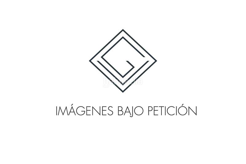 Foto 8b800eb7-4187-4158-a92f-a9b526802cf5. Xalet amb calefacció aparcament piscina a urbanización La Moraleja La Moraleja