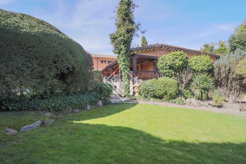 Foto 66791839-b161-4c13-8ca8-b345a735b4be. Alquiler chalet en Ciudad Universitaria Madrid