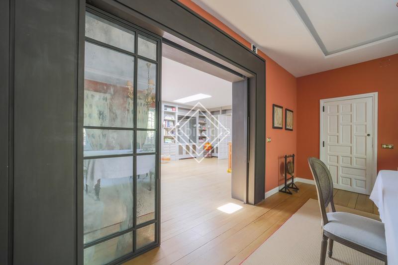 Foto 78466582-088c-43cf-9555-9d04d694fa43. Miete chalet mit kamin heizung parking pool in Ciudad Universitaria Madrid