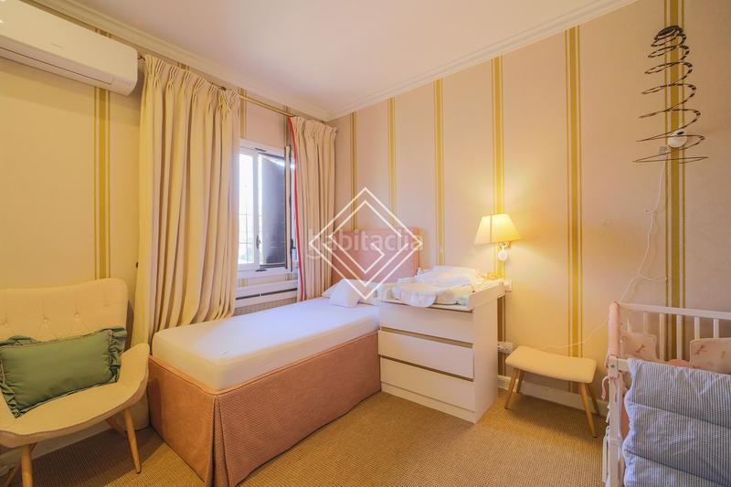 Foto 58d4e873-c474-455f-a065-1690d34f9a1c. Affitto chalet con camino riscaldamento parcheggio piscina in Madrid