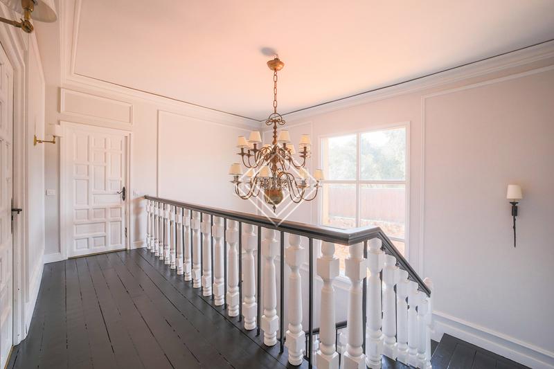 Foto 8a93a351-5550-4dc7-b0ac-605d31c8b341. Affitto chalet con camino riscaldamento parcheggio piscina in Madrid