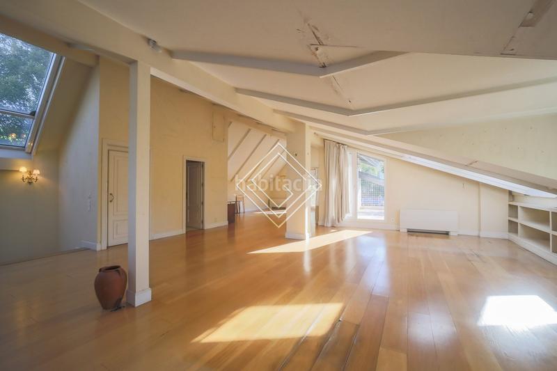 Foto 87d386ac-e9eb-499a-9e67-4cd73e700325. Chalet with heating parking pool in Ciudad Universitaria Madrid