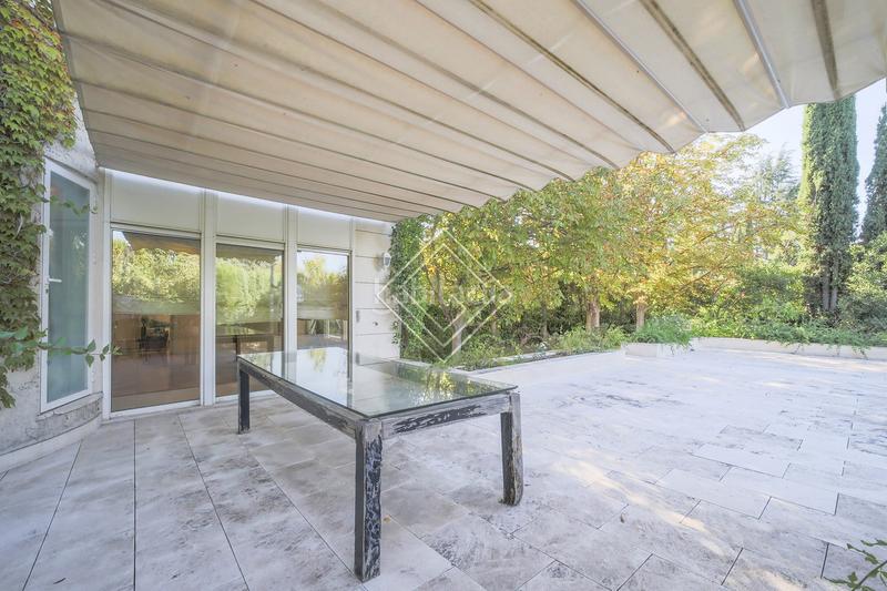 Foto d7e48a4f-44da-4a65-9791-da6c1f7c2d39. Chalet with heating parking pool in Ciudad Universitaria Madrid