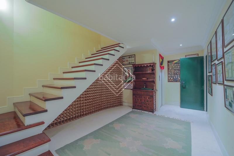 Foto de5cface-ac66-4029-b069-8c109a8be61f. Chalet with heating parking pool in Ciudad Universitaria Madrid