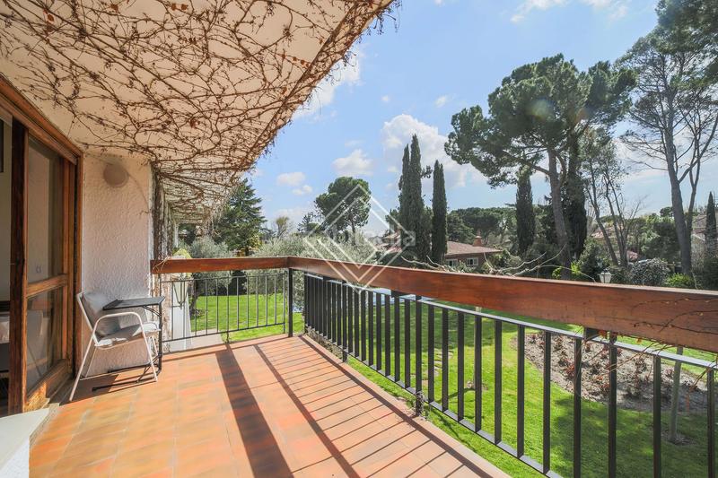 Foto 6e042d72-700a-480d-8a7c-4b1c5025f17e. Chalet en Somosaguas Pozuelo de Alarcón