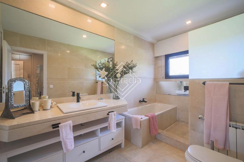 Foto 488fb9cf-de61-4315-96d6-b2c713a20299. Chalet mit heizung parking pool in Ciudalcampo