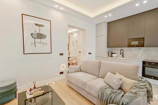 Etagenwohnung in Universidad-Malasaña