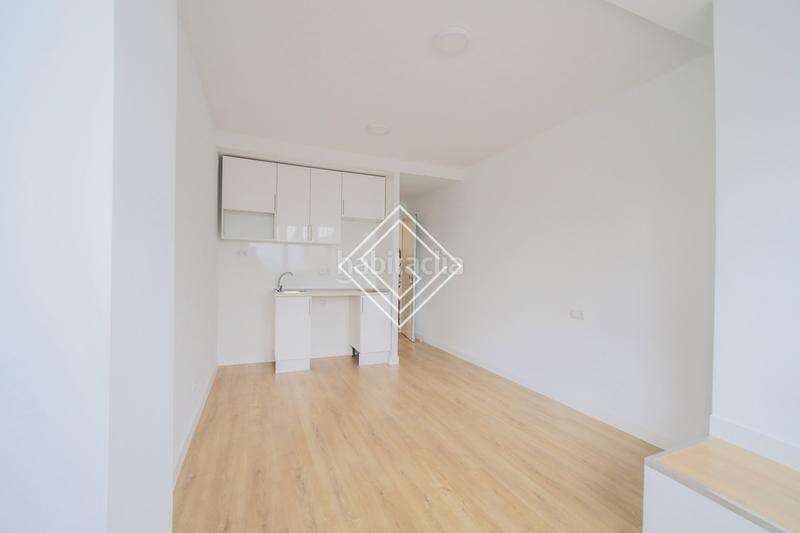 Foto 26d7db4e-a2da-4f26-bb18-b39d6b7997fb. Casa pareada en Peñagrande Madrid