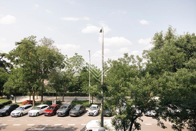 Foto 17a98132-f62d-42e9-a500-3e6893bc1981. Appartement avec chauffage parking dans Argüelles Madrid
