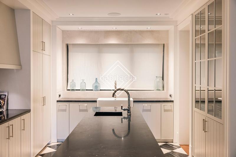 Foto 9ea0a54e-3933-4496-a4aa-a747ddeb92bb. Appartement avec chauffage parking dans Argüelles Madrid