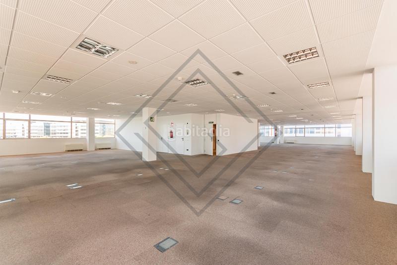 Foto 6904c54b-7947-4647-b438-55f1995e3d98. Oficina en Aeropuerto Madrid