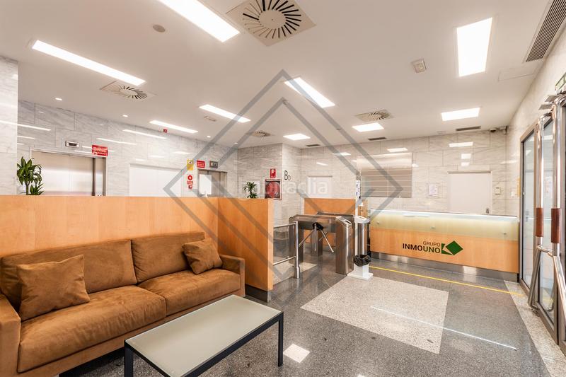 Foto bc246139-4be4-43e5-ac90-f433799a7bcb. Ufficio in Aeropuerto Madrid