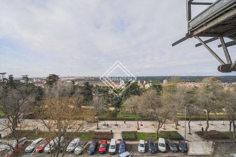 Foto 5610e5a4-70e4-4db2-b1d9-4202b74b5c8f. Miete etagenwohnung mit heizung in Argüelles Madrid