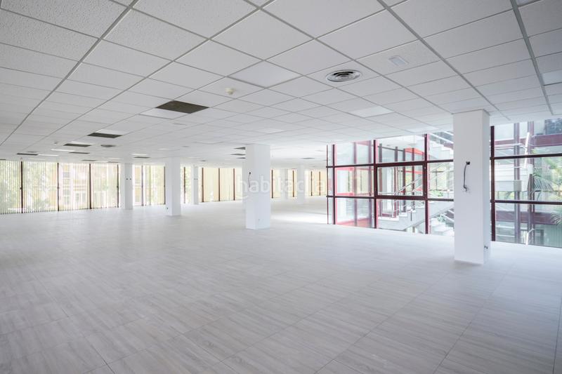 Foto 7082a970-4852-4ad3-b9c7-f5165d09f668. Location bureau avec chauffage dans La Florida - El Plantío Madrid