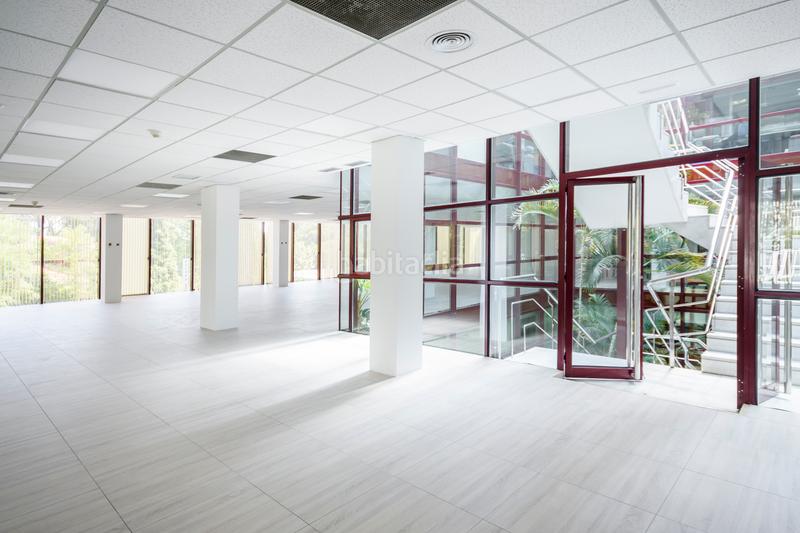 Foto 7680f473-c894-431f-8834-57c4e9620d7f. Location bureau avec chauffage dans La Florida - El Plantío Madrid