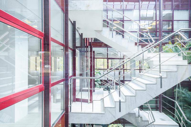 Foto a3c49d5c-e9d4-479e-8f99-7a3e7d73293b. Rent office space with heating in La Florida - El Plantío Madrid