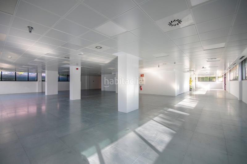 Foto 6ea834b6-2385-472a-ada8-d1bef77d1163. Miete büro mit heizung in La Florida - El Plantío Madrid