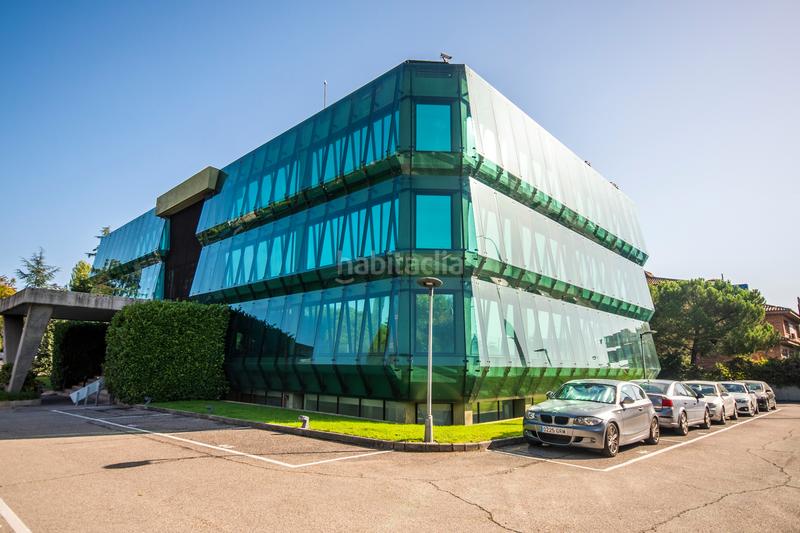 Foto 9917bbdc-6565-4176-bd45-25911698fd88. Miete büro mit heizung in La Florida - El Plantío Madrid