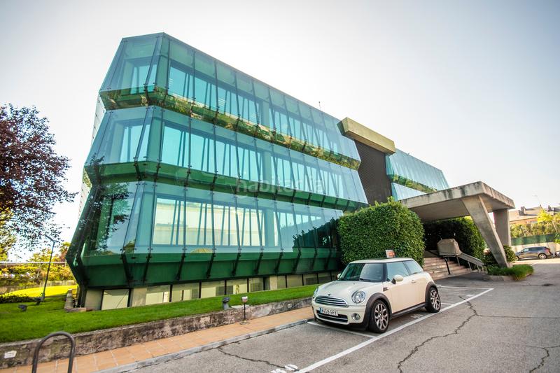 Foto dd175e2c-3d82-4a13-a290-9b0c1cb7c941. Miete büro mit heizung in La Florida - El Plantío Madrid