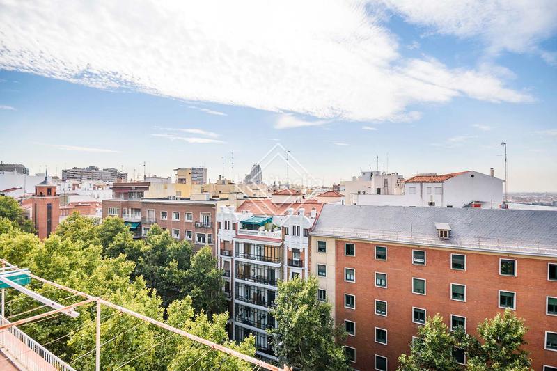 Foto 7ec731b1-818d-4e3d-a0b3-9a6cbb311f7f. Appartamento con riscaldamento parcheggio in Argüelles Madrid