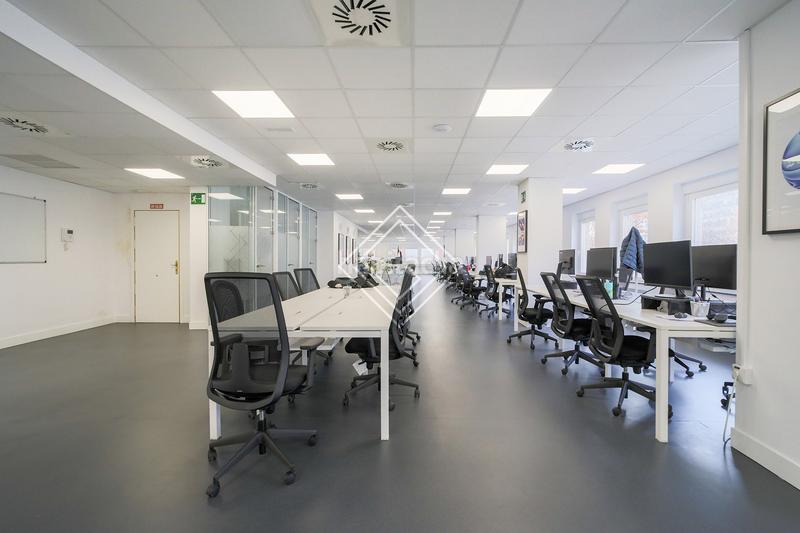 Foto 81f102c5-0d1d-47bd-aba6-f37e2766ac2c. Miete büro mit heizung in Nueva España Madrid