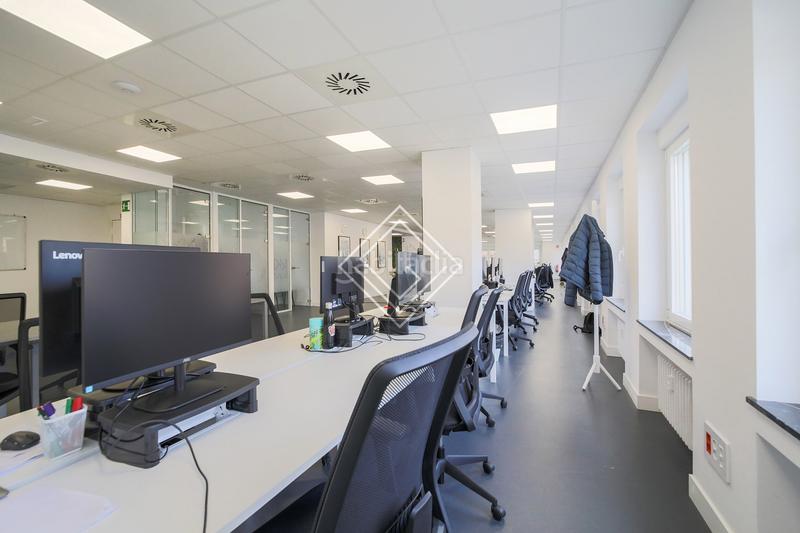 Foto 004e6ca1-fb42-4a12-b3f4-8ab441fc9254. Lloguer oficina amb calefacció a Nueva España Madrid