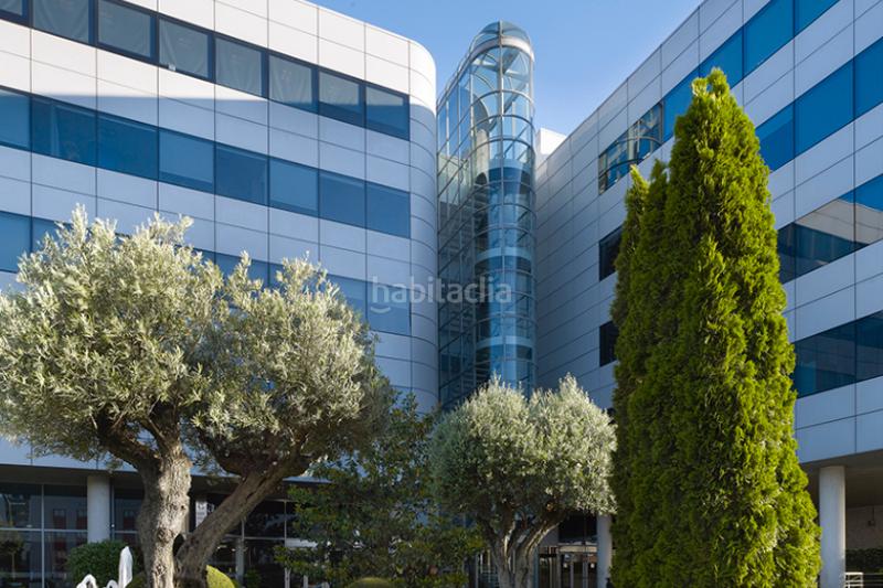 Foto 4de834b5-0045-4c3c-b37a-5c6a35f05ea8. Rent office space with heating in Simancas Madrid