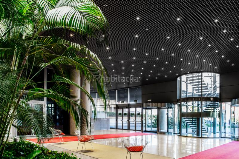 Foto 680c3a82-b53c-4793-8c68-f92cb6ec1bf9. Rent office space with heating in Simancas Madrid