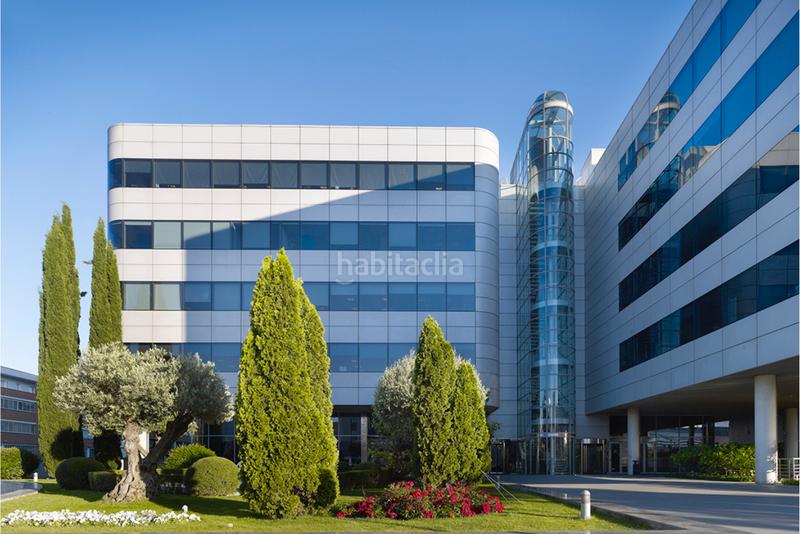 Foto ab27cc67-ea13-4c55-b970-50b2836fbf7b. Rent office space with heating in Simancas Madrid