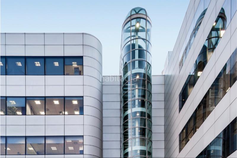 Foto 77a3335f-da78-42d9-b24f-9e72b19cd2ff. Affitto ufficio con riscaldamento in Simancas Madrid