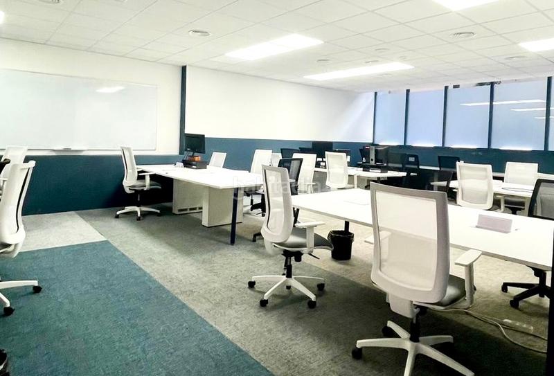 Foto 3c097b50-f4d3-4a6c-a8cc-3a785487715e. Alquiler oficina en Almagro Madrid