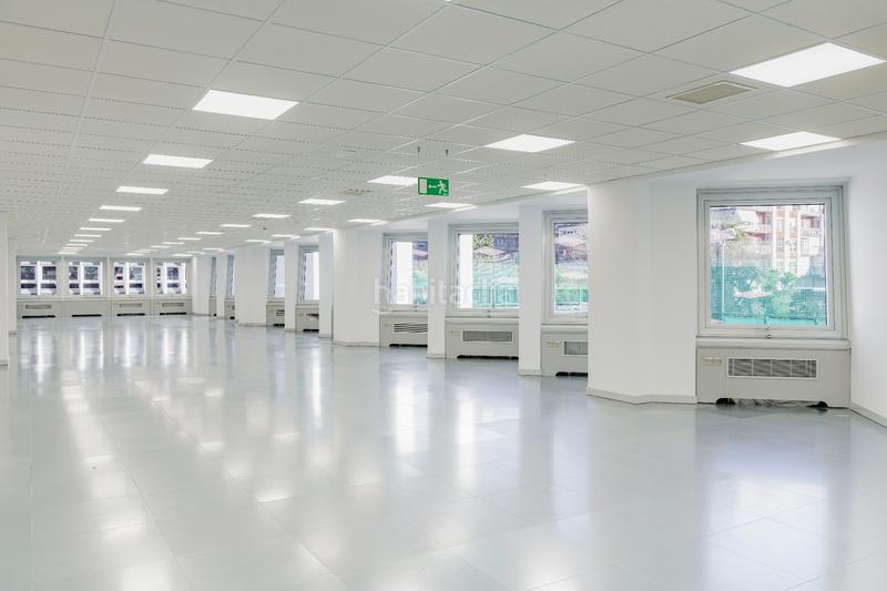 Foto 7f7c0d00-31df-4a17-8092-9f4f15f4128e. Rent office space with heating in Cuatro Caminos - Azca Madrid