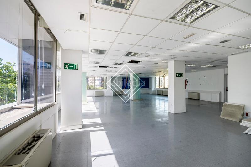 Foto d9112919-cae7-4dde-8773-592abfcd1a75. Location bureau avec chauffage dans El Viso Madrid