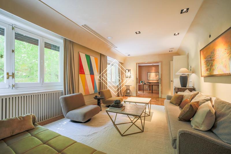 Foto 0dea0b99-658e-43da-a747-424c965b2283. Location appartement avec chauffage parking dans Almagro Madrid