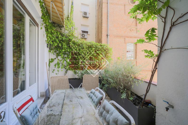 Foto 57bb25ee-67e7-4974-bd4a-3f27912be65c. Location appartement avec chauffage parking dans Almagro Madrid