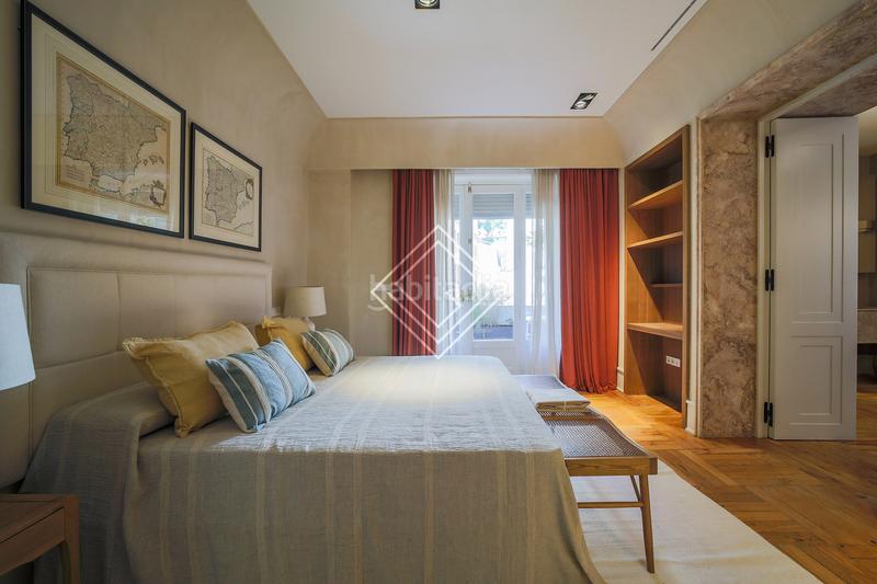Foto ee87cd8b-60a4-4e47-8d34-5c02b5072f38. Location appartement avec chauffage parking dans Almagro Madrid