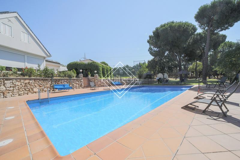 Foto 56836a00-f428-4ee5-acb3-97996925927b. Chalet en Monteclaro Pozuelo de Alarcón