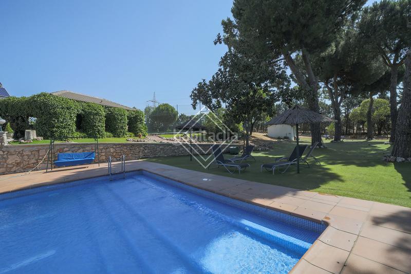 Foto f6beb26f-5279-4e7d-b9bf-f8f33850ca62. Chalet en Monteclaro Pozuelo de Alarcón