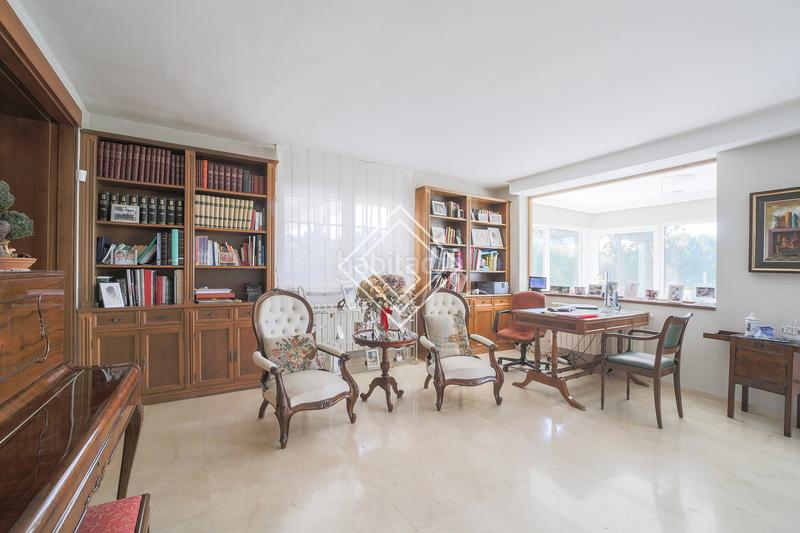 Foto 57e2c164-8fcf-4e46-9234-c32becafb690. Chalet con riscaldamento piscina in Monteclaro Pozuelo de Alarcón