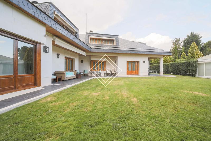 Foto 1b4f3151-d27d-4d47-b513-b83b661a1107. Chalet en Conde Orgaz - Piovera Madrid