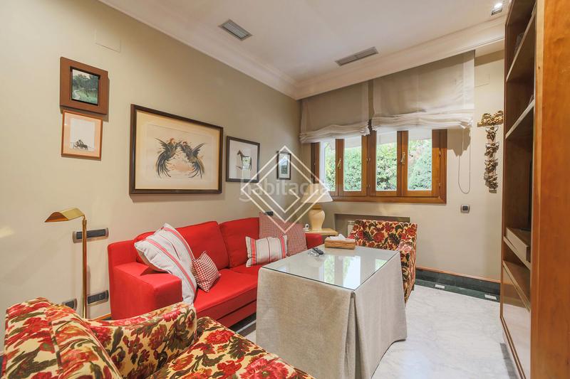 Foto b16bf2d0-fecb-4c2c-9766-58100353f806. Chalet en Conde Orgaz - Piovera Madrid