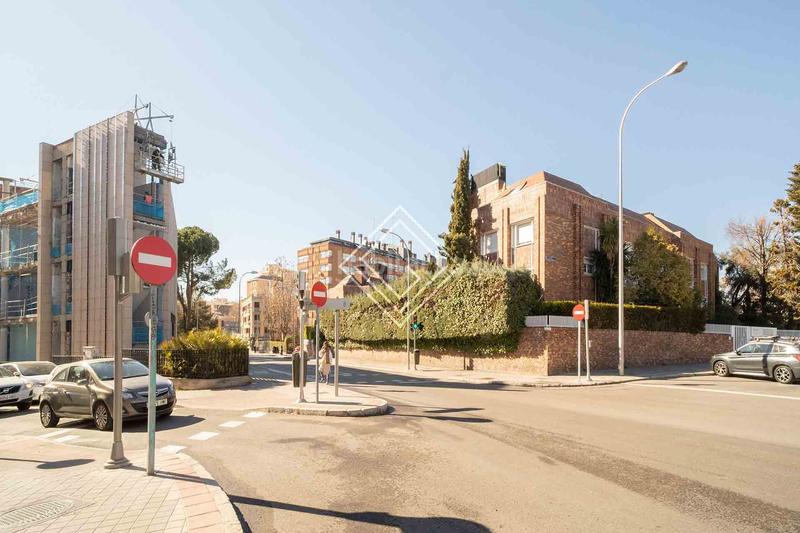 Foto a80e5827-7981-48ae-8965-1fbef88d35ee. Xalet a Nueva España Madrid