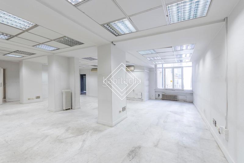 Foto 0ba3a108-d0a0-4bd5-ae9d-6fef80253f10. Oficina en El Viso Madrid