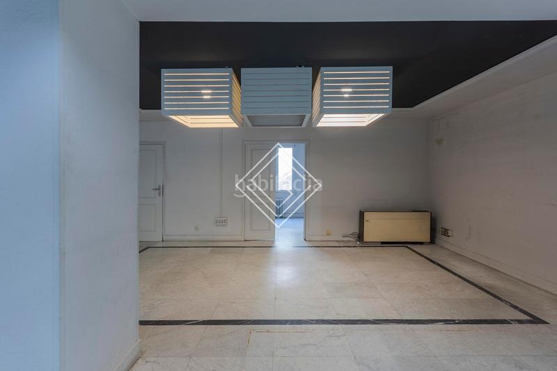 Foto 40d03a6c-655b-4c2c-92c3-a8014deaddbd. Oficina en El Viso Madrid