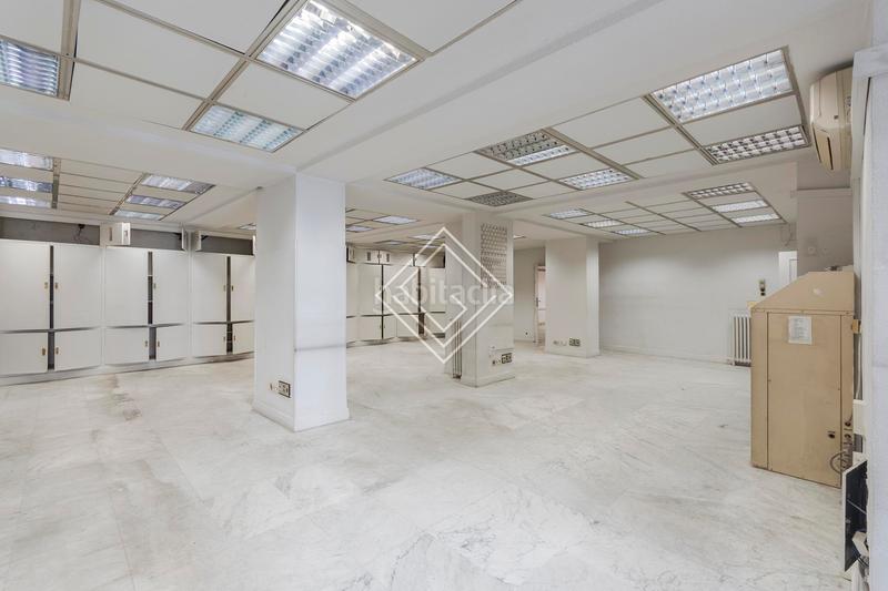 Foto 497b6a54-f9da-4e71-af83-74a1d61499dc. Oficina en El Viso Madrid