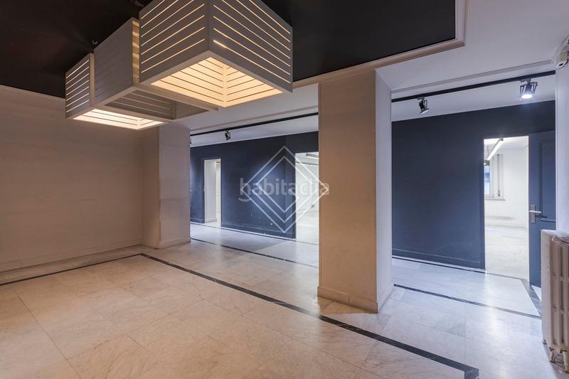 Foto 8a85e6fc-deb9-4c35-8ed3-3cc48d161a27. Oficina en El Viso Madrid