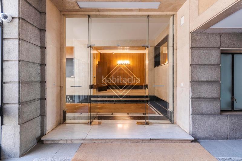 Foto a5c12a7b-9a0d-4c94-ad01-ecf92c24806a. Ufficio con riscaldamento in El Viso Madrid