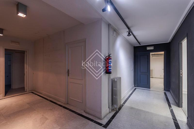 Foto c92e23be-d836-477b-b59a-c0b97bffcd0c. Ufficio con riscaldamento in El Viso Madrid